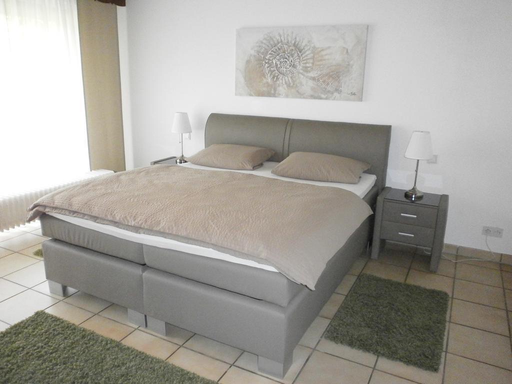 Gaestehaus Lohmann Hotel Bullay Kamer foto